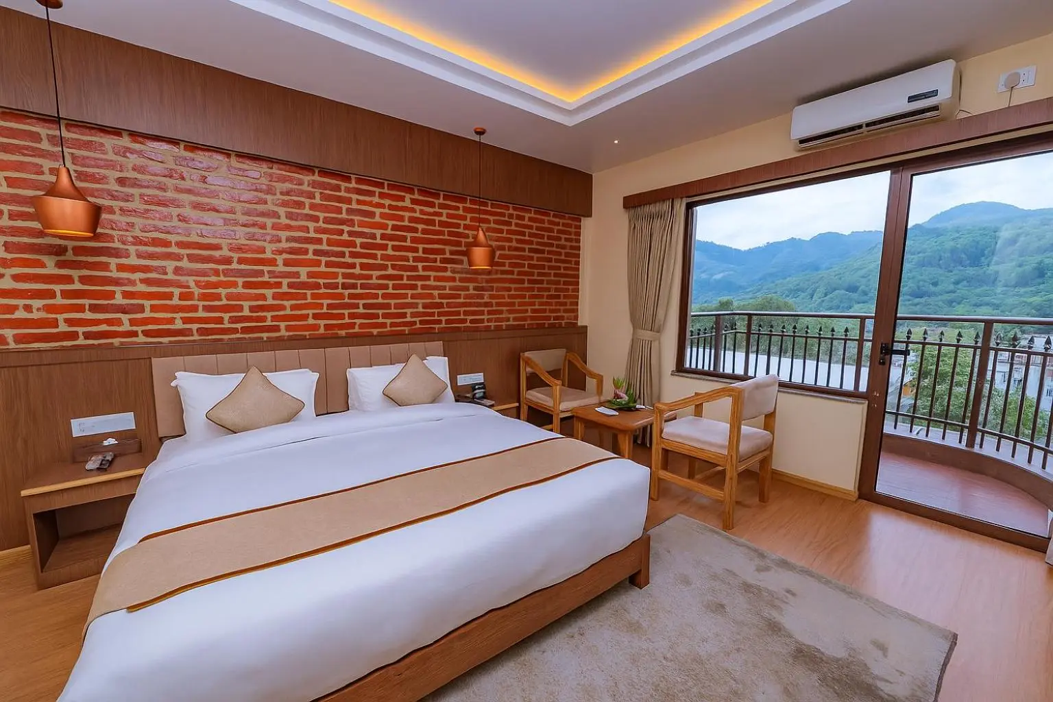 Temple Himalaya Hotel & Spa deluxe room with mountain view